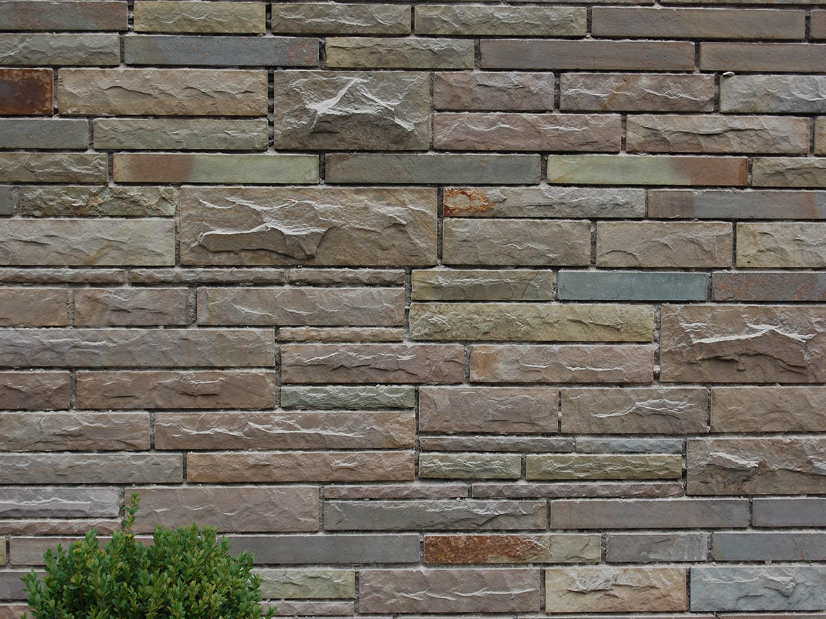 Riemchen, Wandverblender/ Schichtenmauerwerk aus Bergischer Grauwacke - BGS GmbH