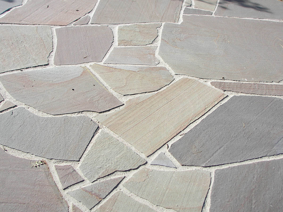 Polygonalplatten aus Bergischer Grauwacke - BGS GmbH