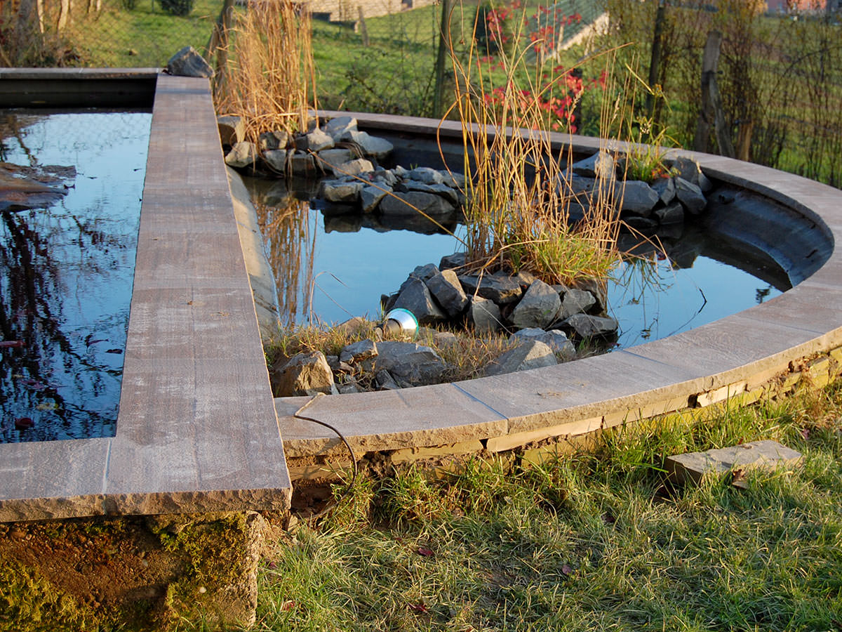 Teicheinfassungen aus Bergischer Grauwacke - BGS GmbH